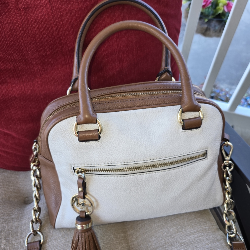 Michael Kors Knox Tassel Cream, Brown, & Gold Hardware & Crossbody Strap 11x9x5 - Picture 4 of 13